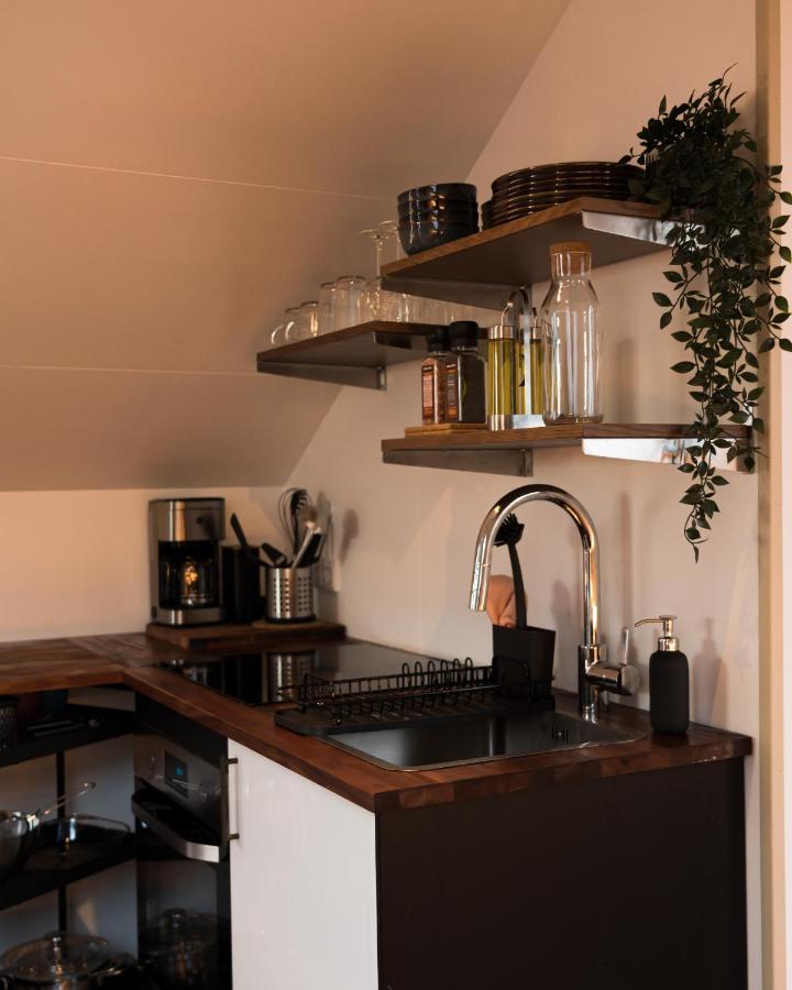 Ferienwohnung Scenic Penthouse - Ocean View & Skylight Windows Siglufjordur Exterior foto